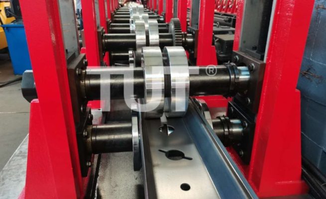 Truck Beam Roll Forming Machine