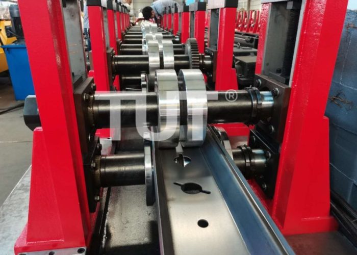 Truck Beam Roll Forming Machine