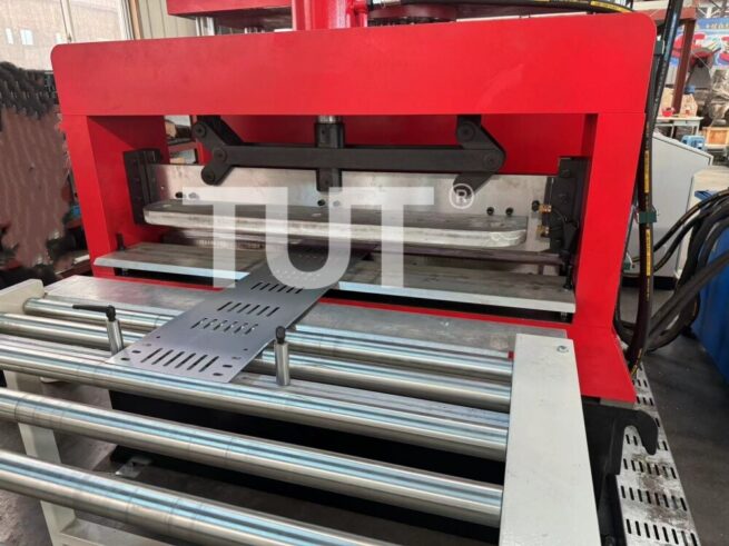 cable tray roll forming machine